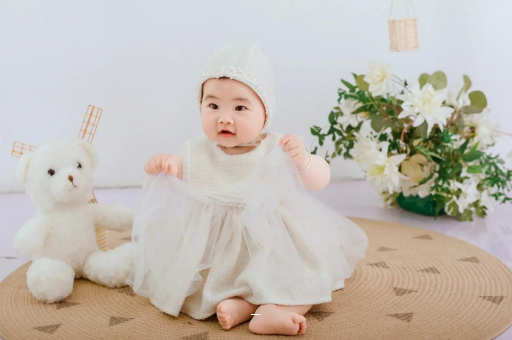 借卵生子机构宝宝几个月可以喝粥